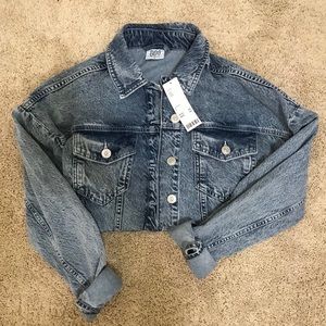 COPY - NWT Urban Outfitters BDG Cropped Denim Jacket